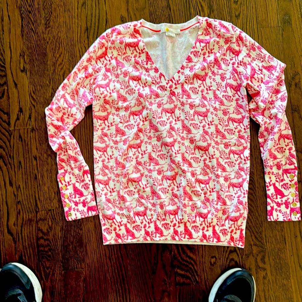 Boden pink V-neck sweater size small